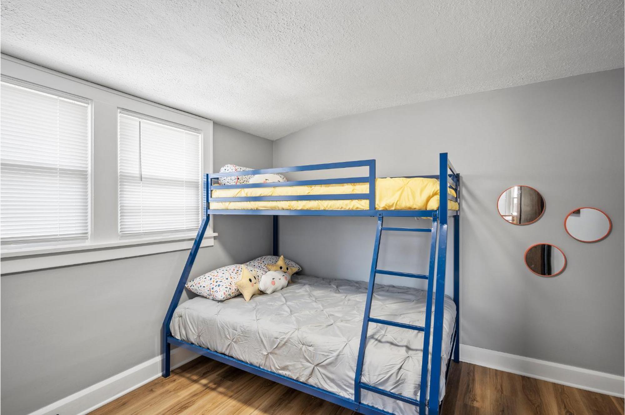 Amazing Parma Home King Bed Full Office Room エクステリア 写真